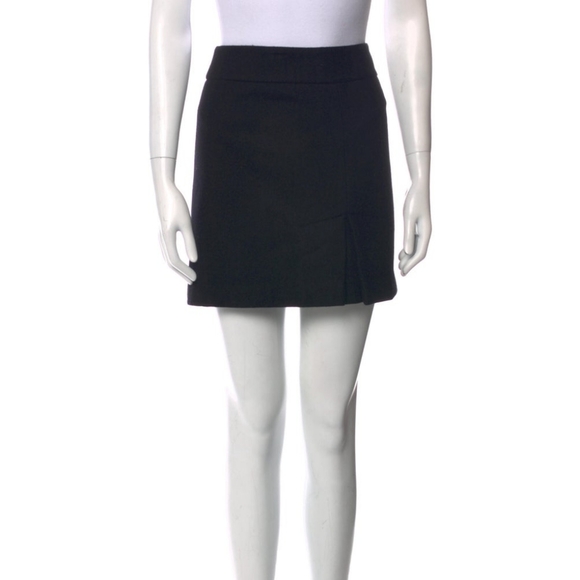 Rachel Zoe Dresses & Skirts - Rachel Zoe Black Skirt size 12 xl Tags attached.